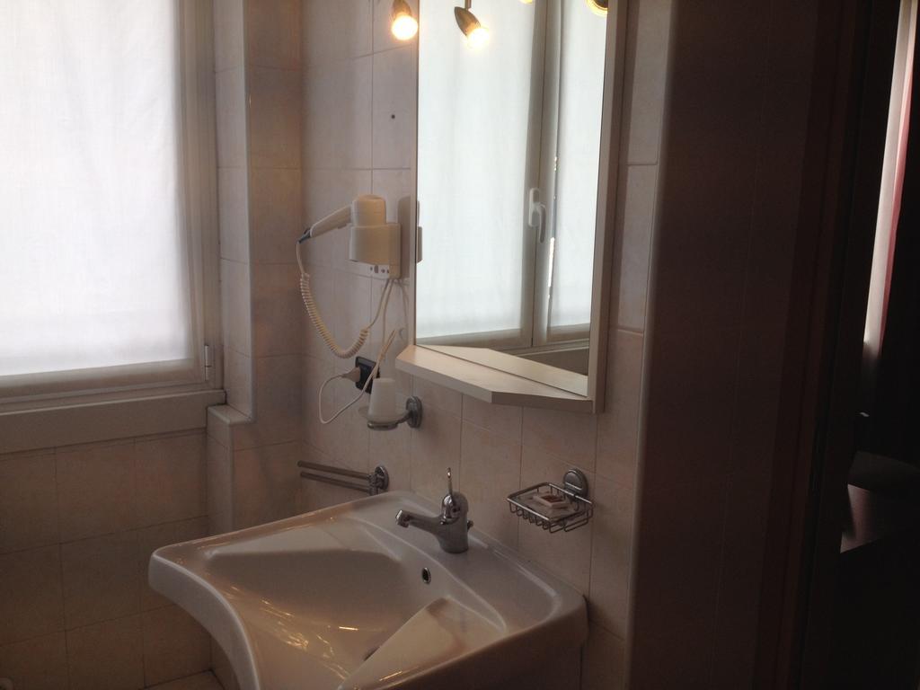 Hotel Belforte Varese Ngoại thất bức ảnh